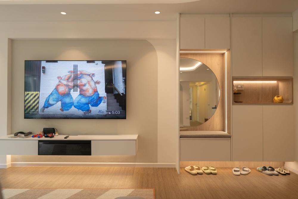 Contemporary Living Room with Bookshelf and Drop Ceiling