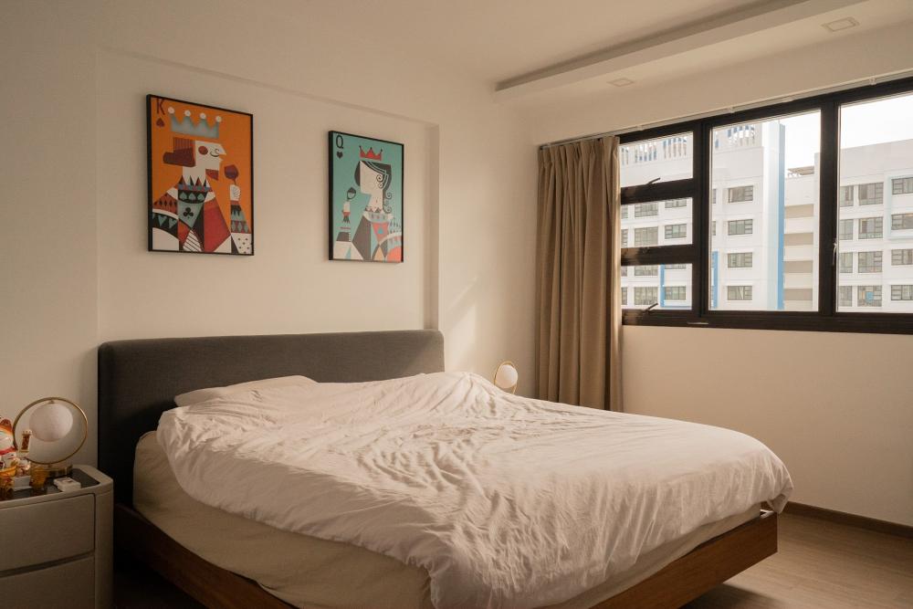 Modern Bedroom with Wardrobe and Day Bed