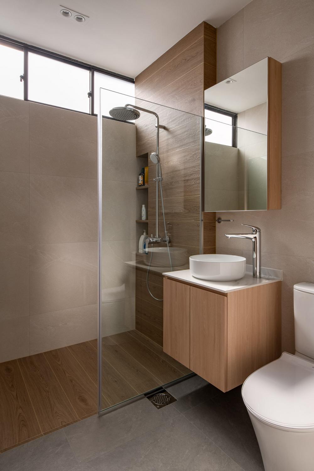 Scandinavian Bathroom with Countertop and Wood Flooring