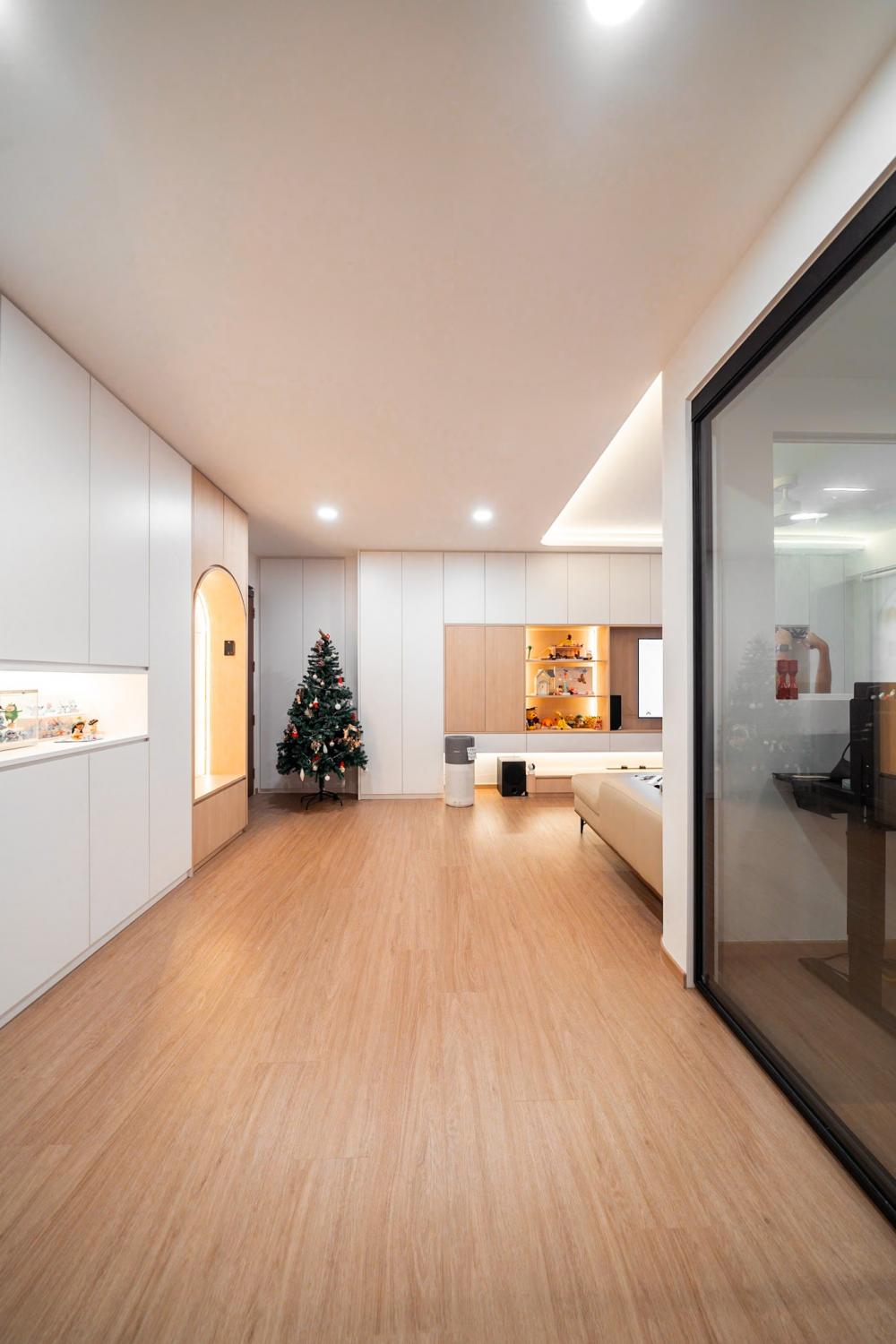 Minimalist Hallway with Display Cabinets and Doors