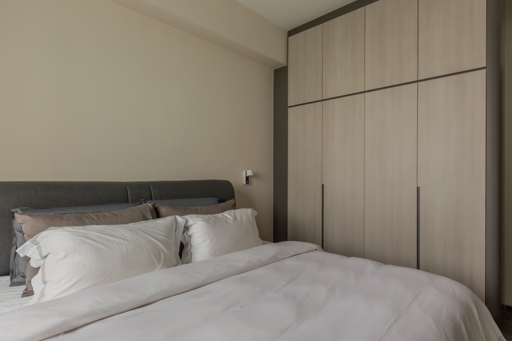 Modern Bedroom with Wardrobe and Bedside Table