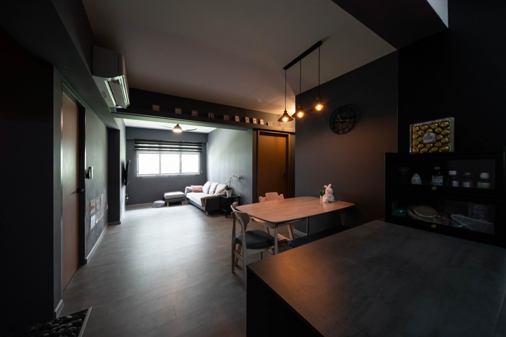 Modern Dining Room with Vinyl Flooring and Drop Light