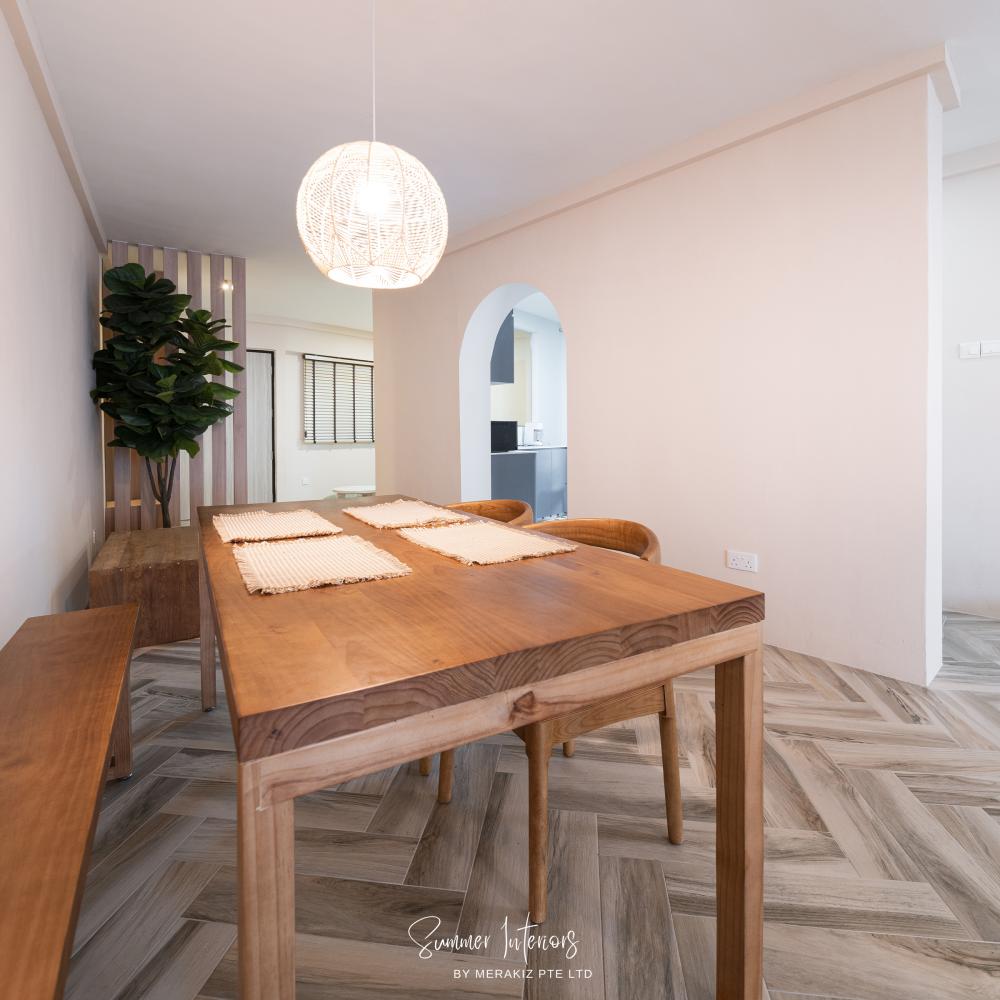 Modern Dining Room with Parquet Floor and Dining Table