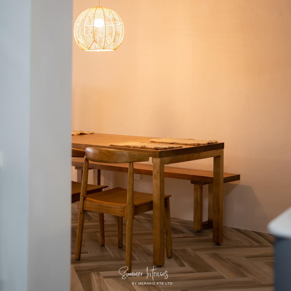 Modern Dining Room with Parquet Floor and Dining Table