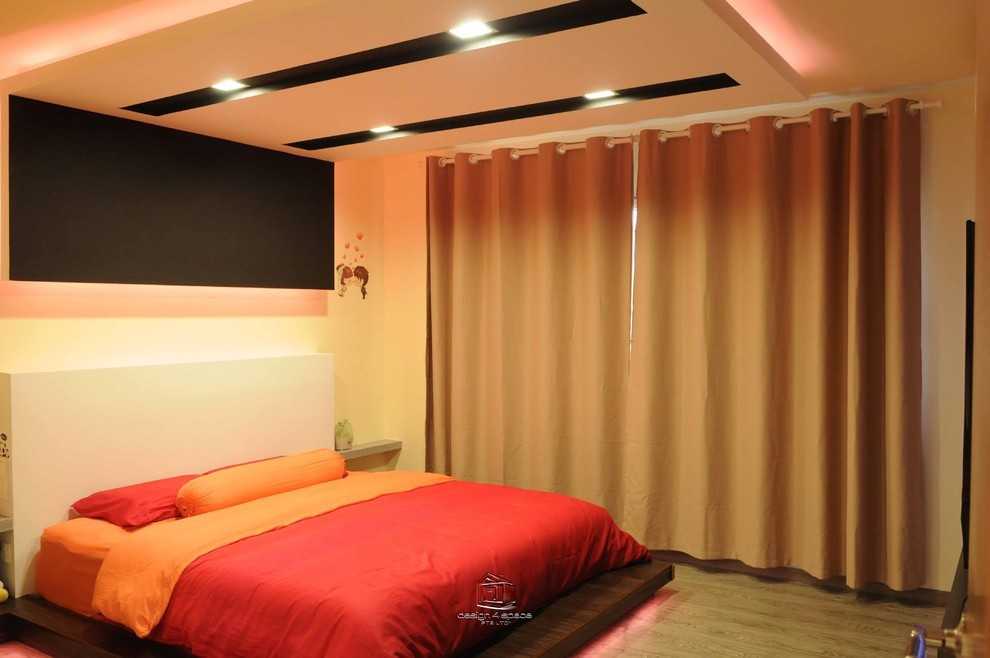 Minimalist Bedroom with Vinyl Flooring and Built-in Bed