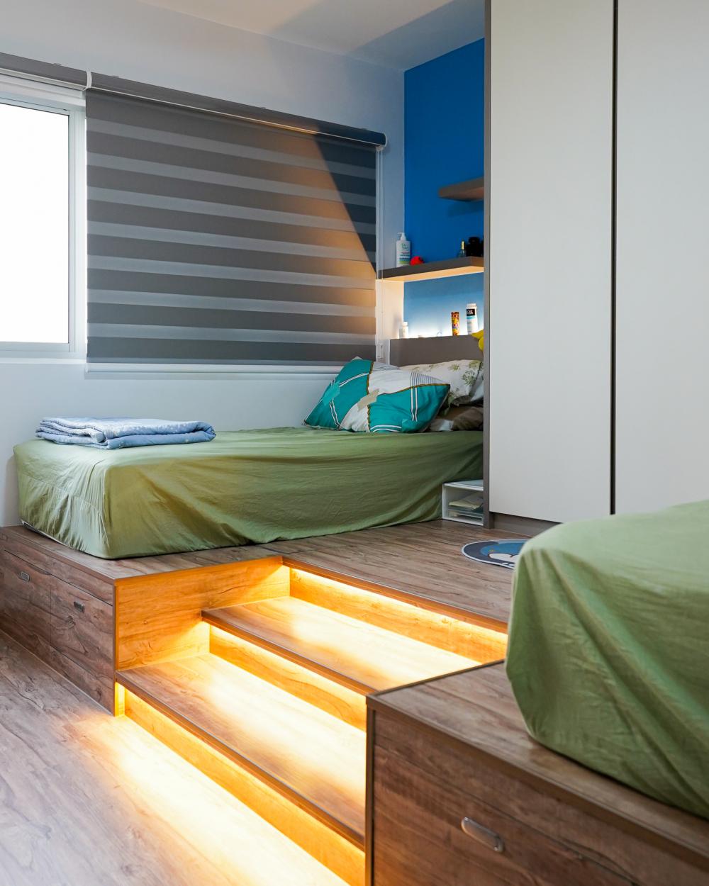 Modern Kids Room with Bookshelf and Platform Bed
