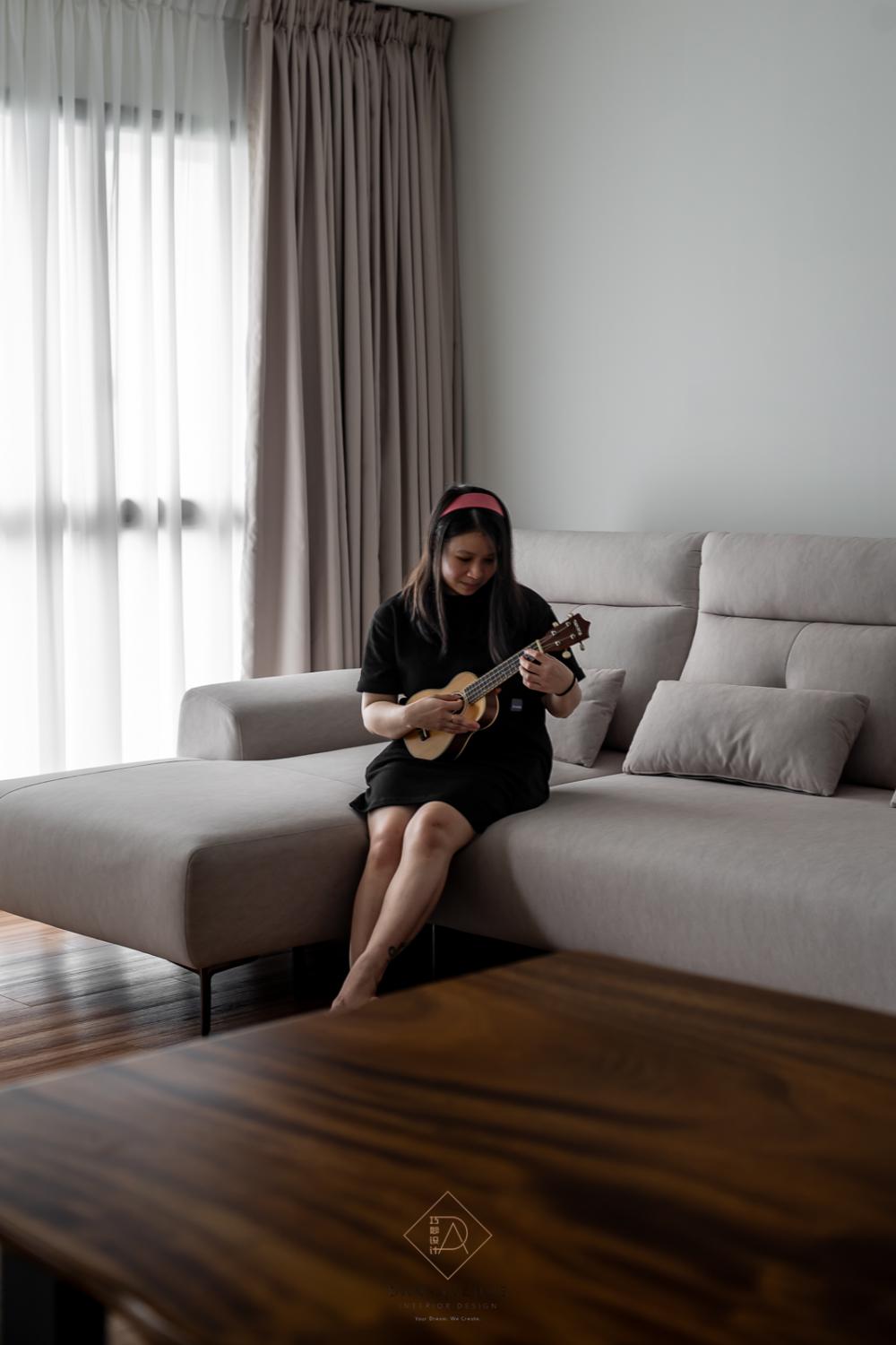 Transitional Living Room with Vinyl Flooring and Wood Flooring