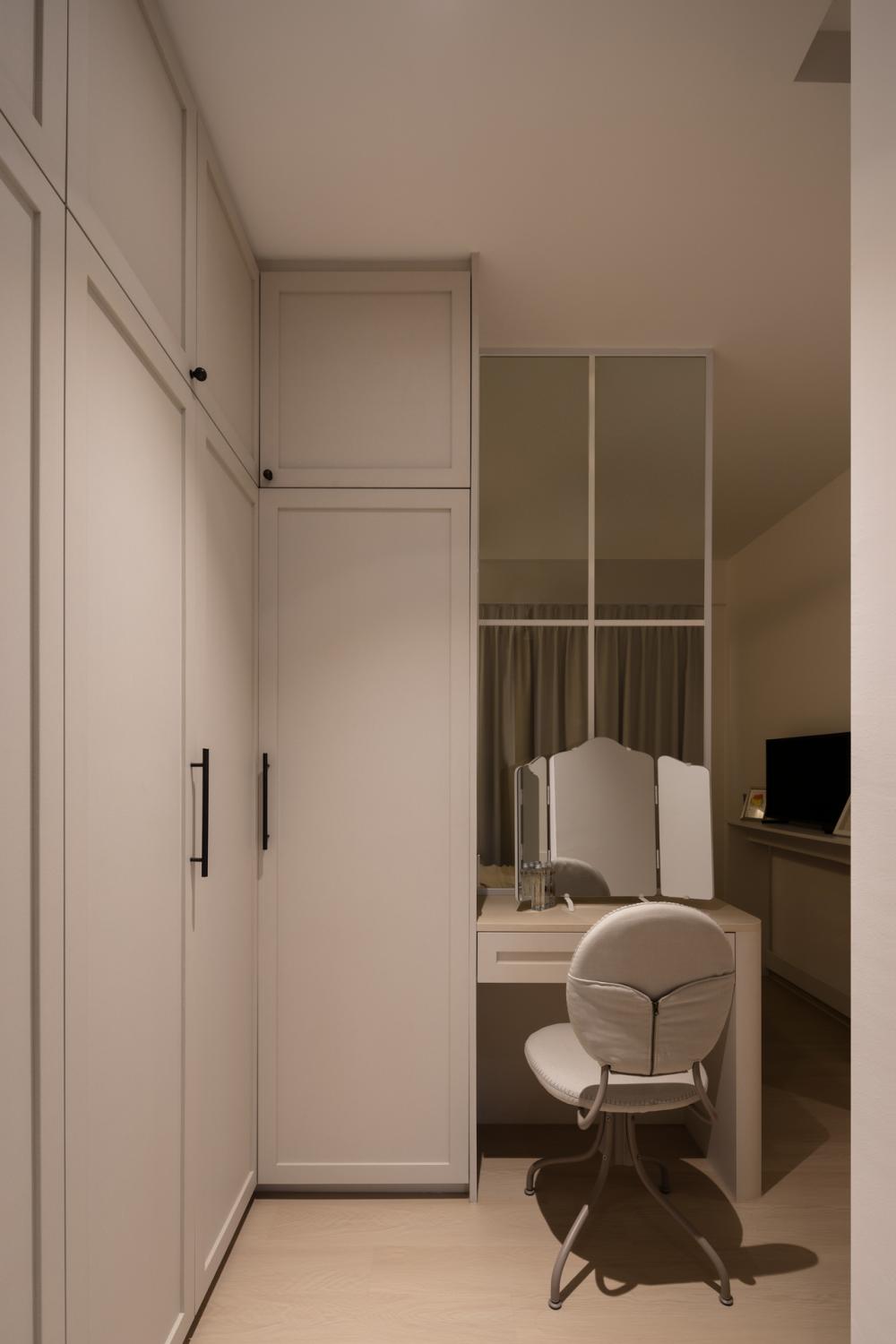 Modern Bedroom with Wardrobe and Vanity Counter