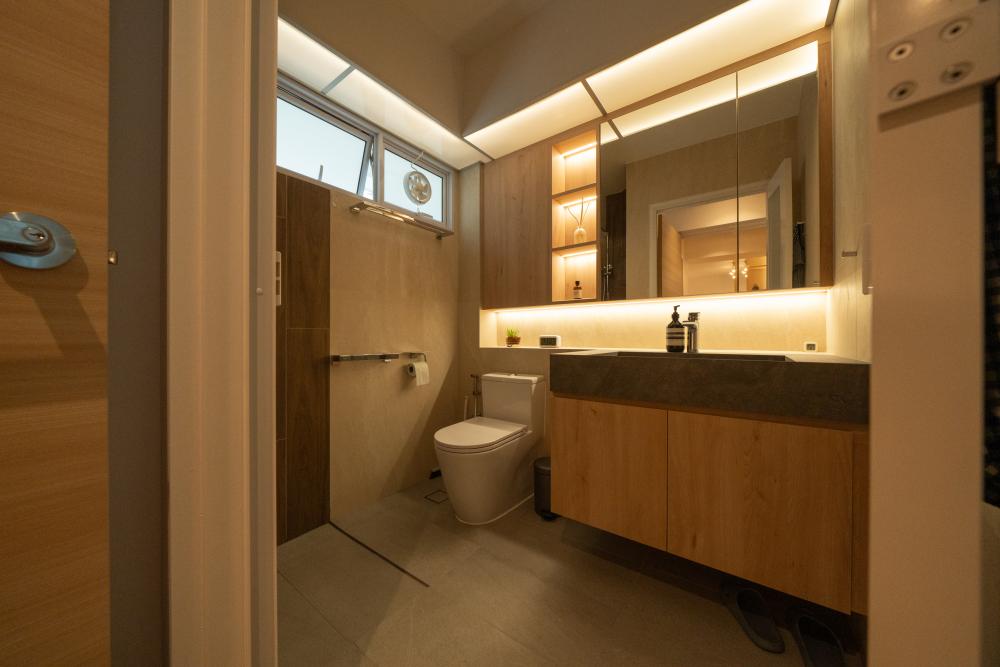 Scandinavian Bathroom with Mirror and Rainshower