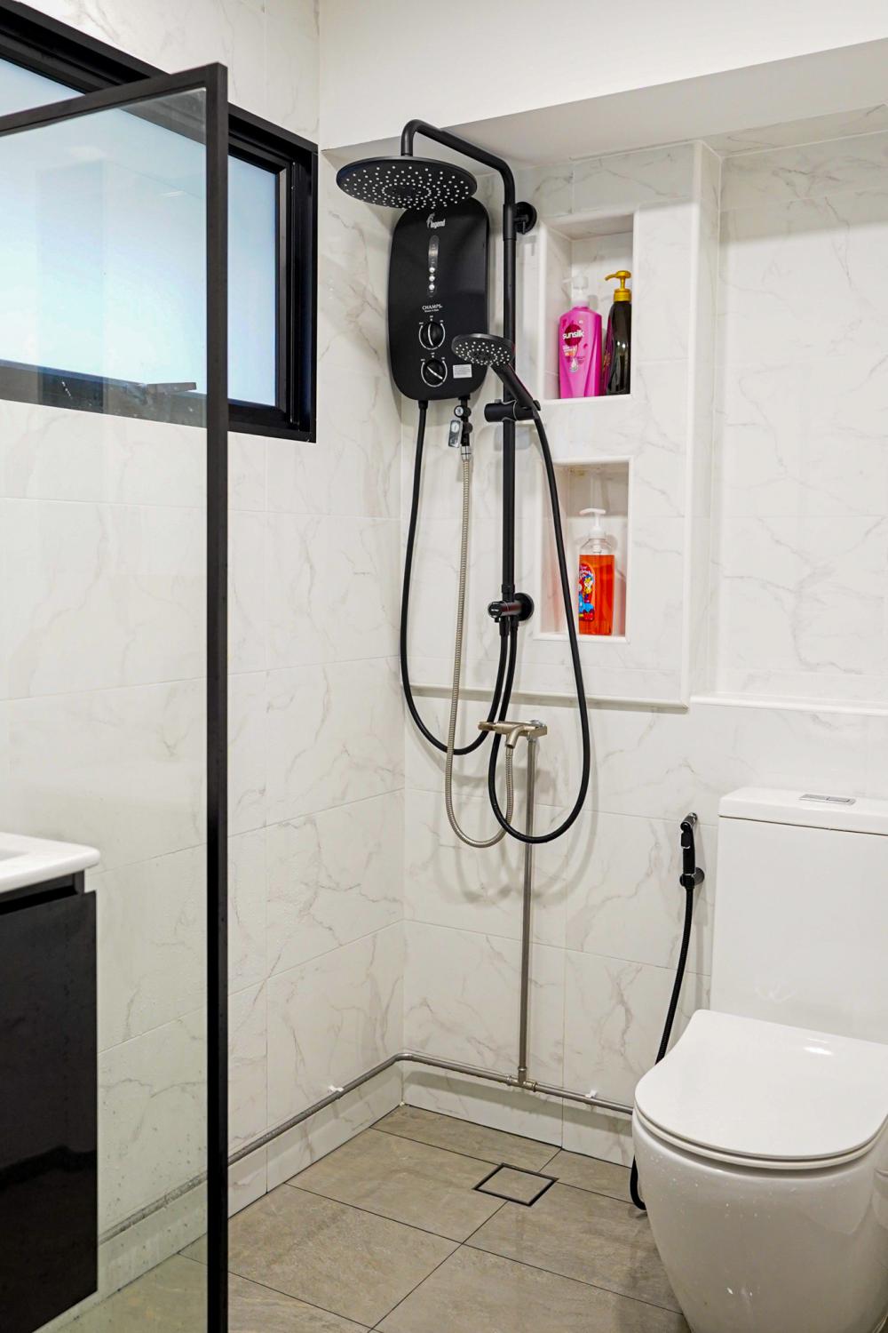 Modern Bathroom with Shower Screen and Rainshower