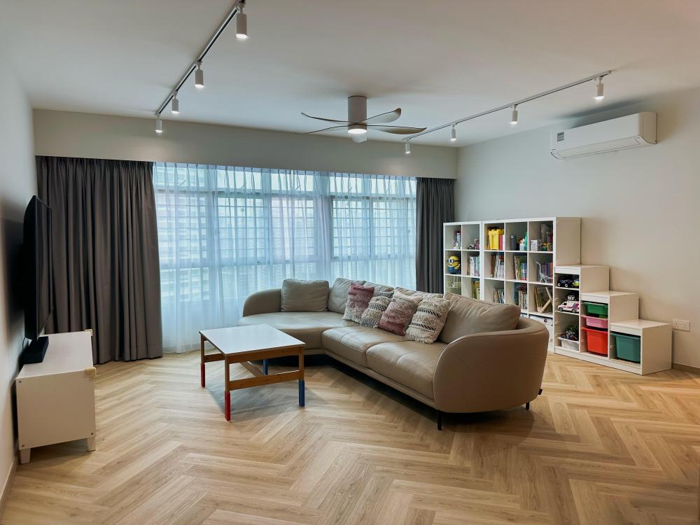 Minimalist Living Room with Bookshelf and Vinyl Flooring