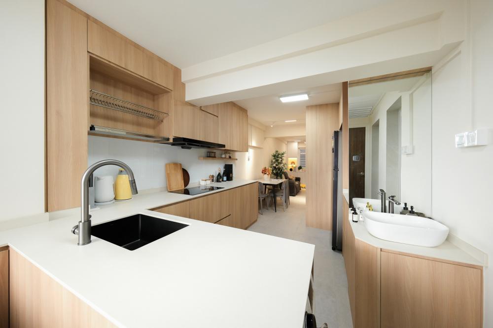 Scandinavian Kitchen with Homogeneous Tiles and Cement Floor