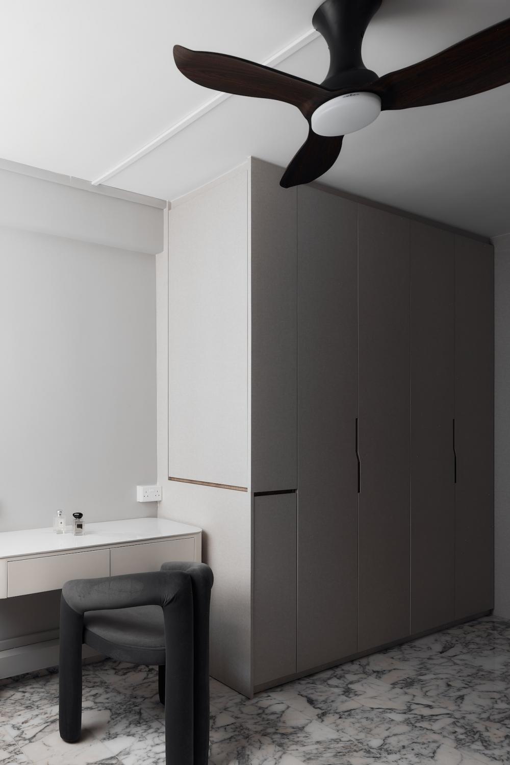 Modern Bedroom with Wardrobe and Closet