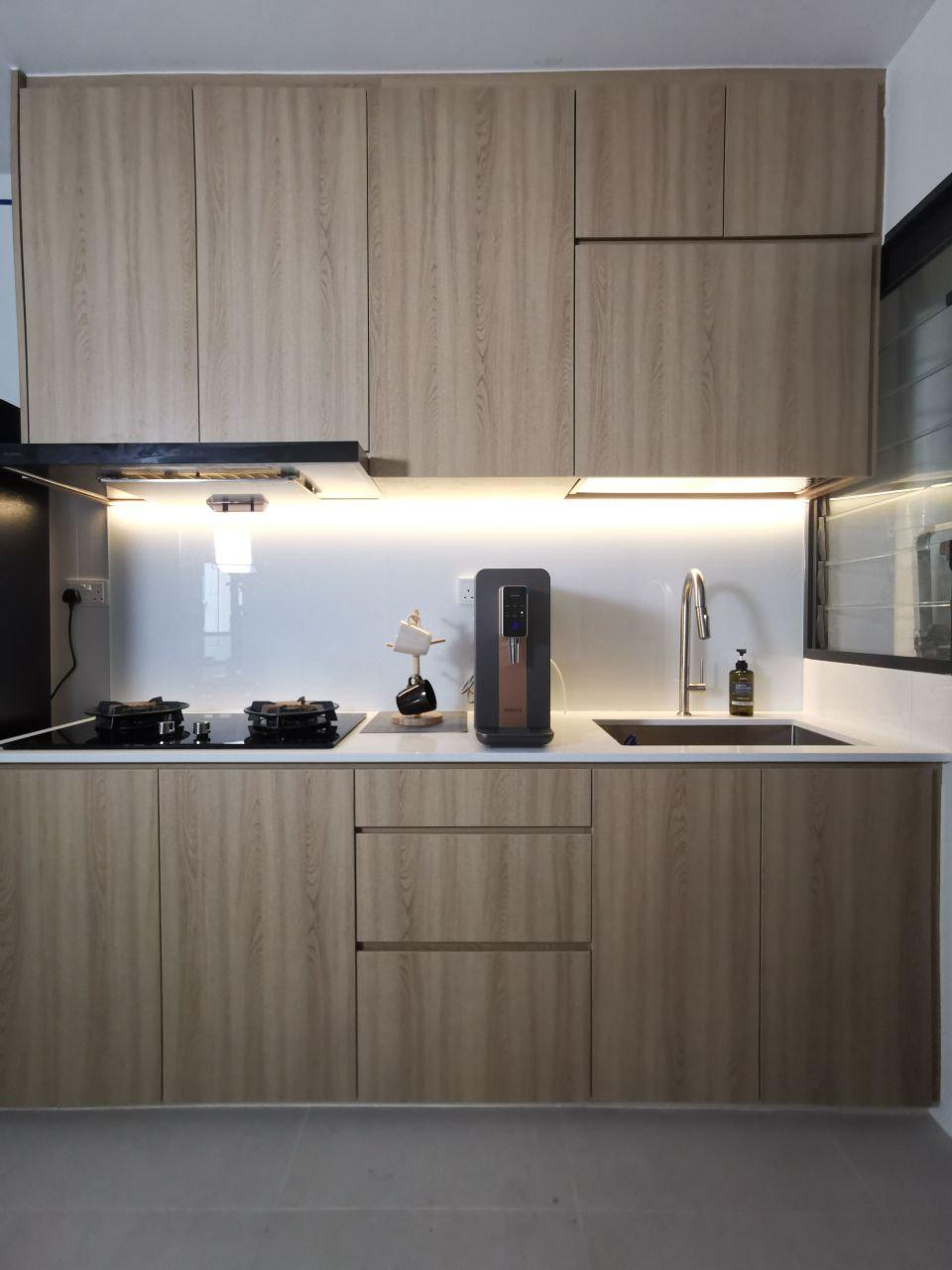 Scandinavian Kitchen with Kitchen Island and Open Kitchen