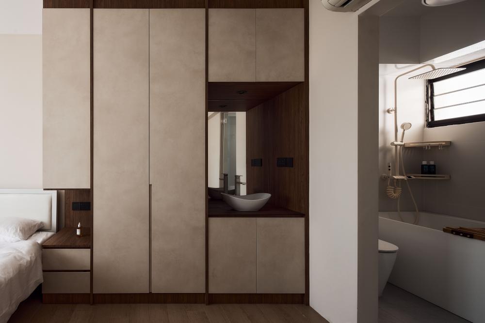 Minimalist Bathroom with Countertop and Mirror