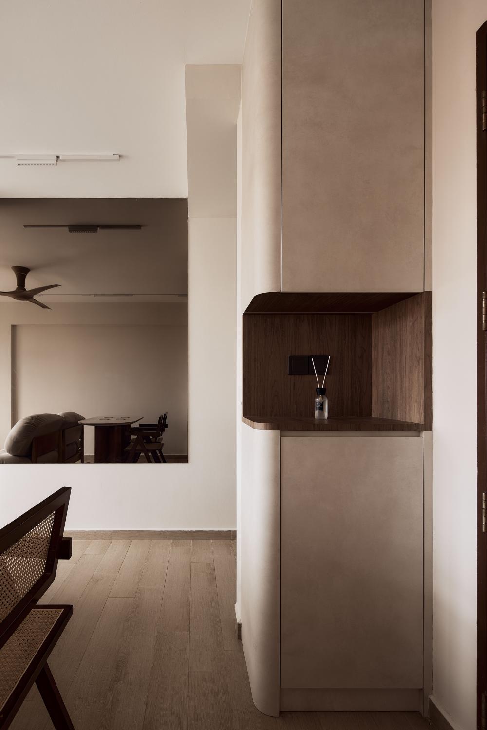 Minimalist Entryway with Mirror and Shoe Rack