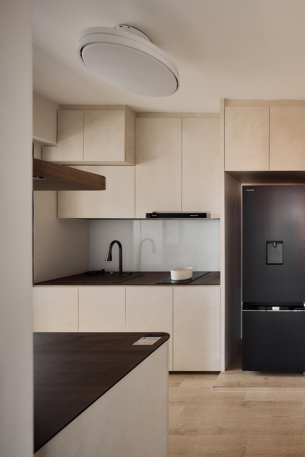 Minimalist Kitchen with Countertop and Kitchen Accessories