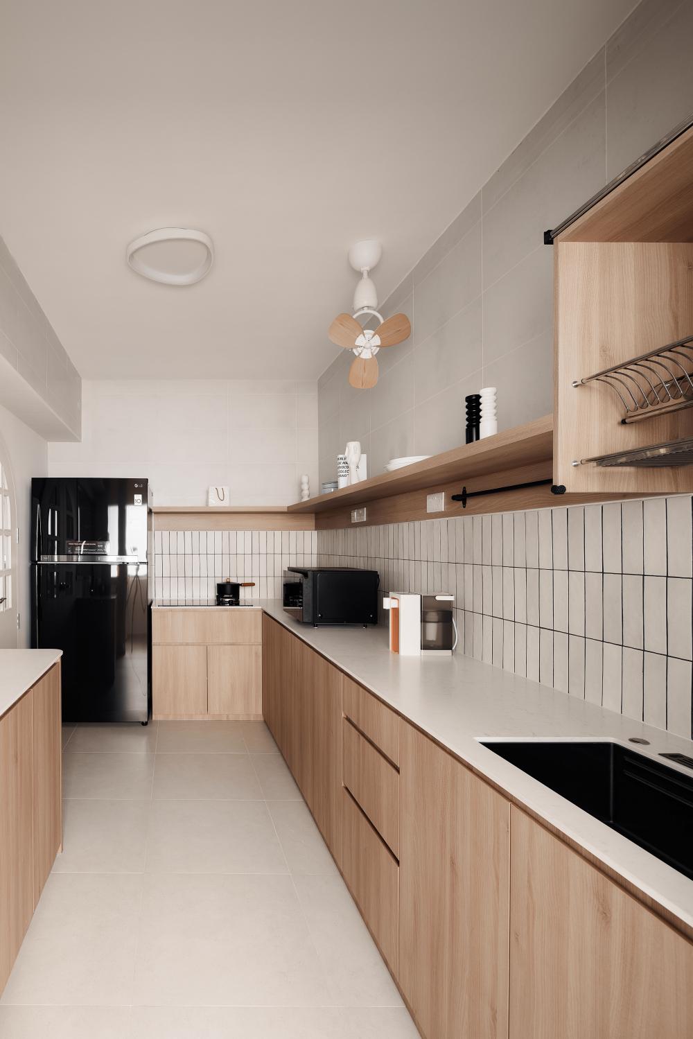 Minimalist Kitchen with Countertop and Cement Floor