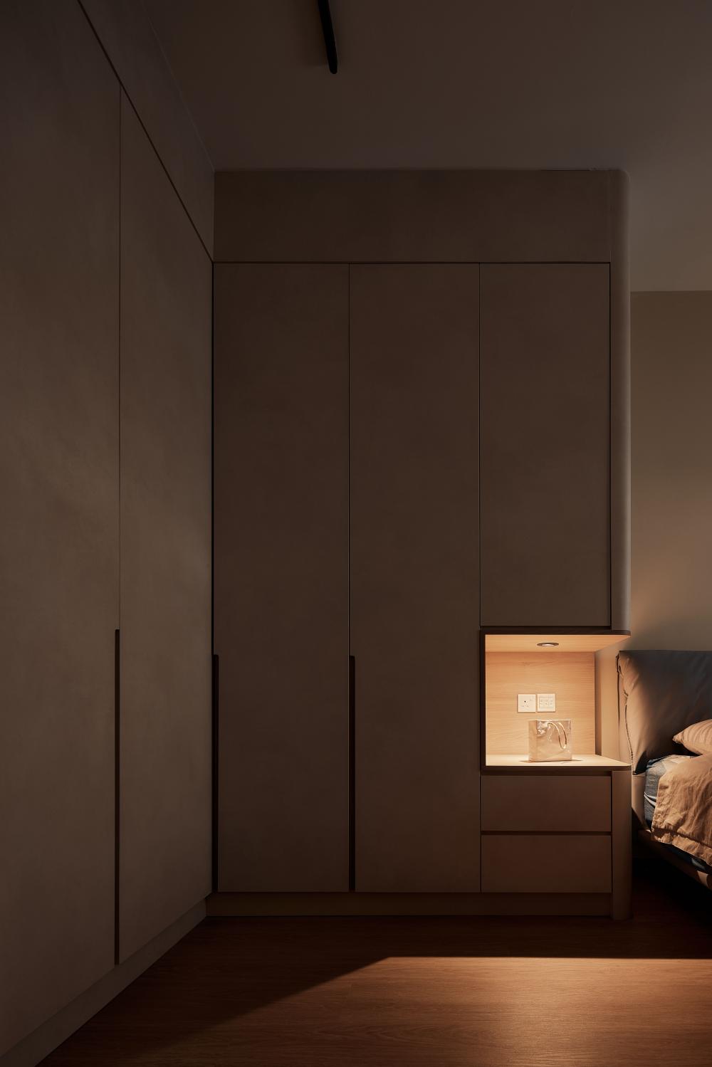 Minimalist Bedroom with Wardrobe and Closet