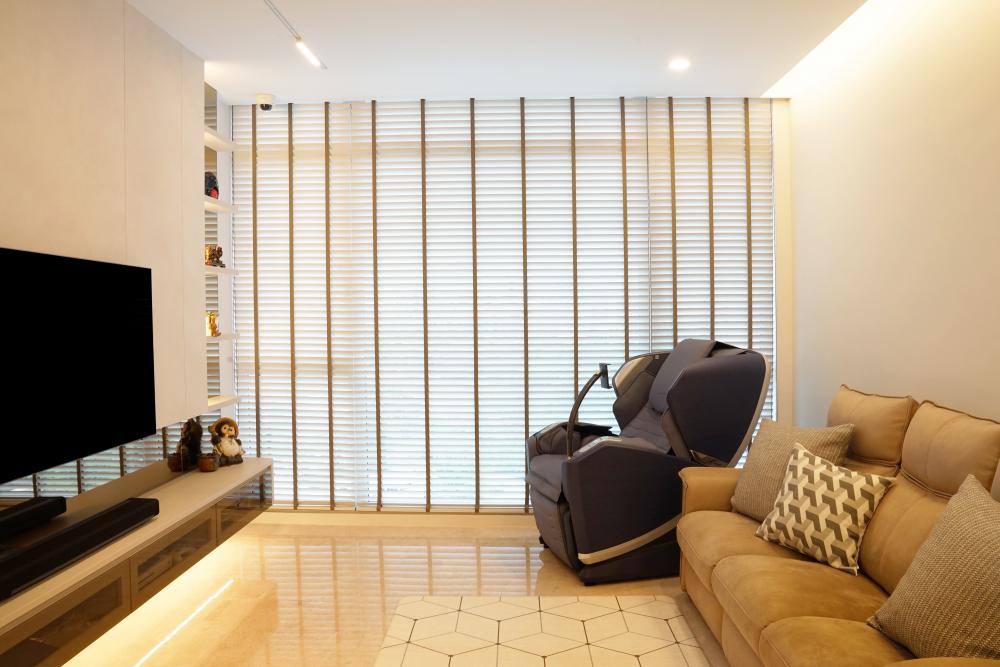 Modern Living Room with Sofa and TV