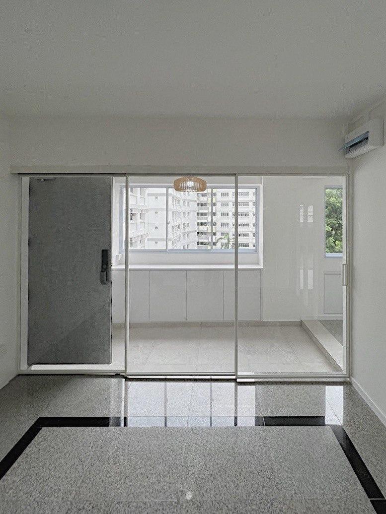 Minimalist Balcony with Bay Window and Glass Door