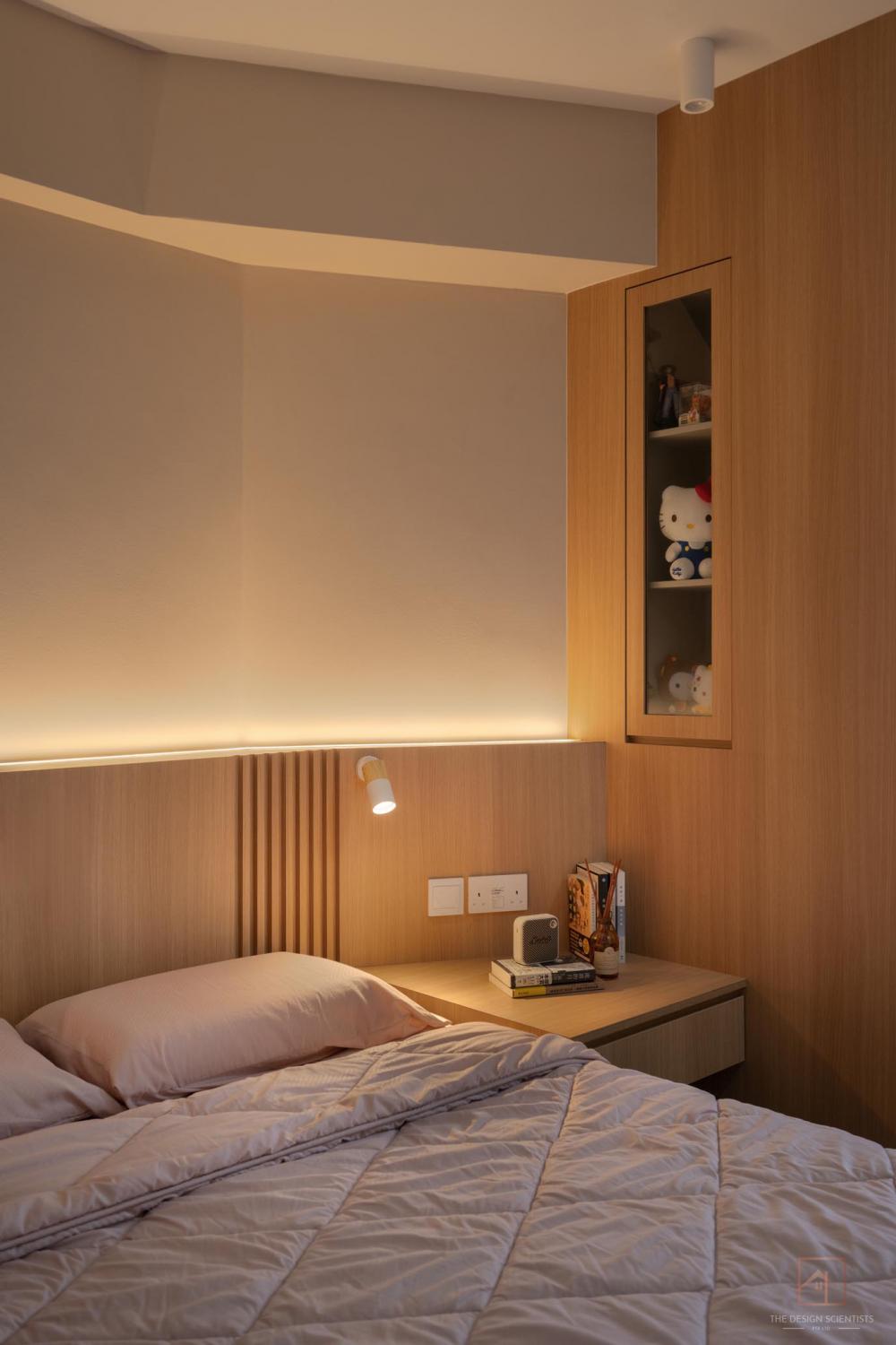 Asian Bedroom with Cove Lighting and Closet
