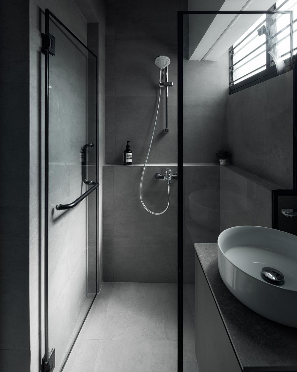 Contemporary Bathroom with Countertop and Homogeneous Tiles