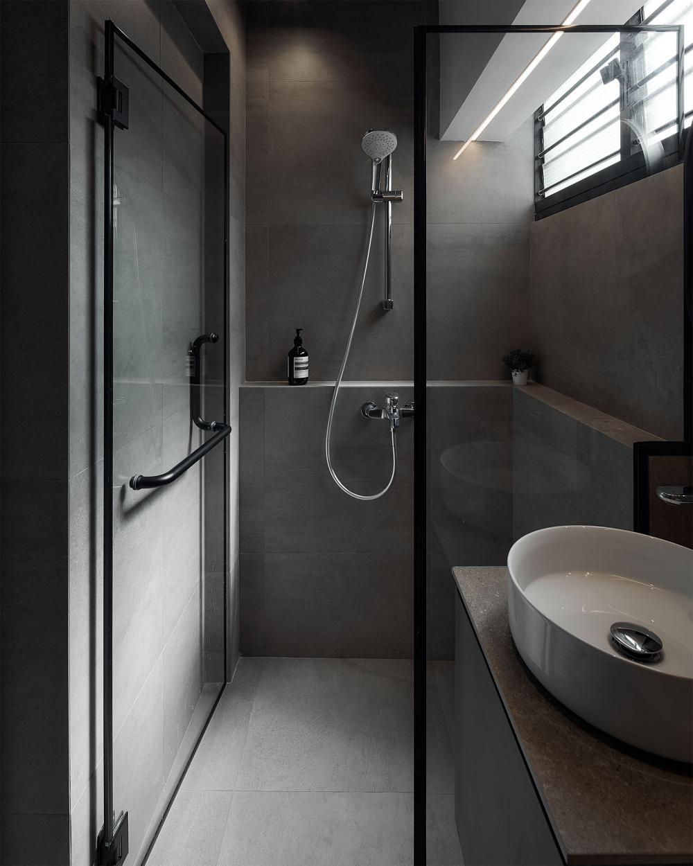 Contemporary Bathroom with Countertop and Shower Screen