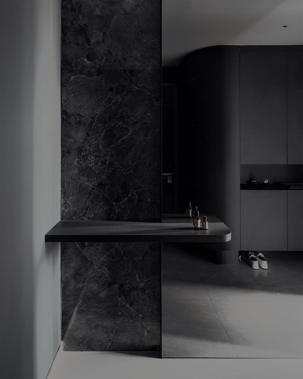 Contemporary Foyer with Feature Wall and Mirror