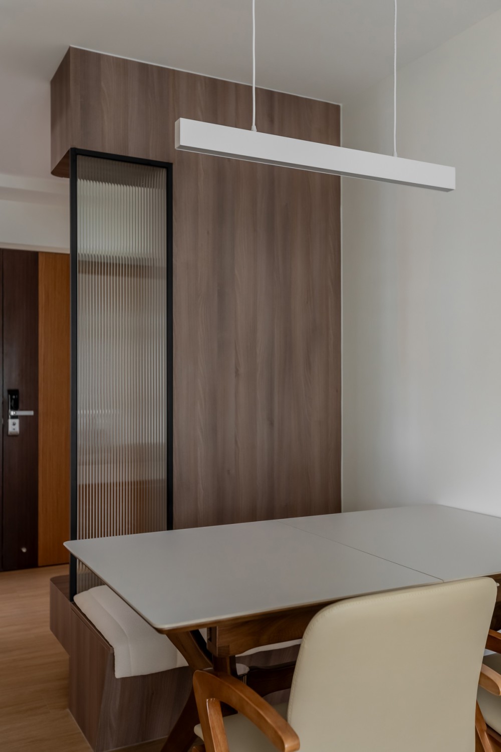 Scandinavian Dining Room with Feature Wall and Dining Table