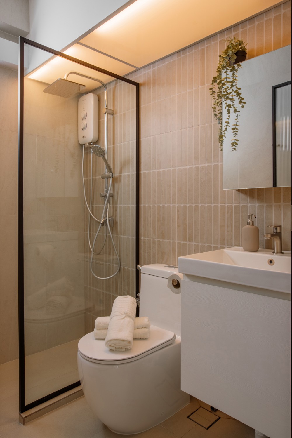 Scandinavian Bathroom with Mirror and Shower Screen