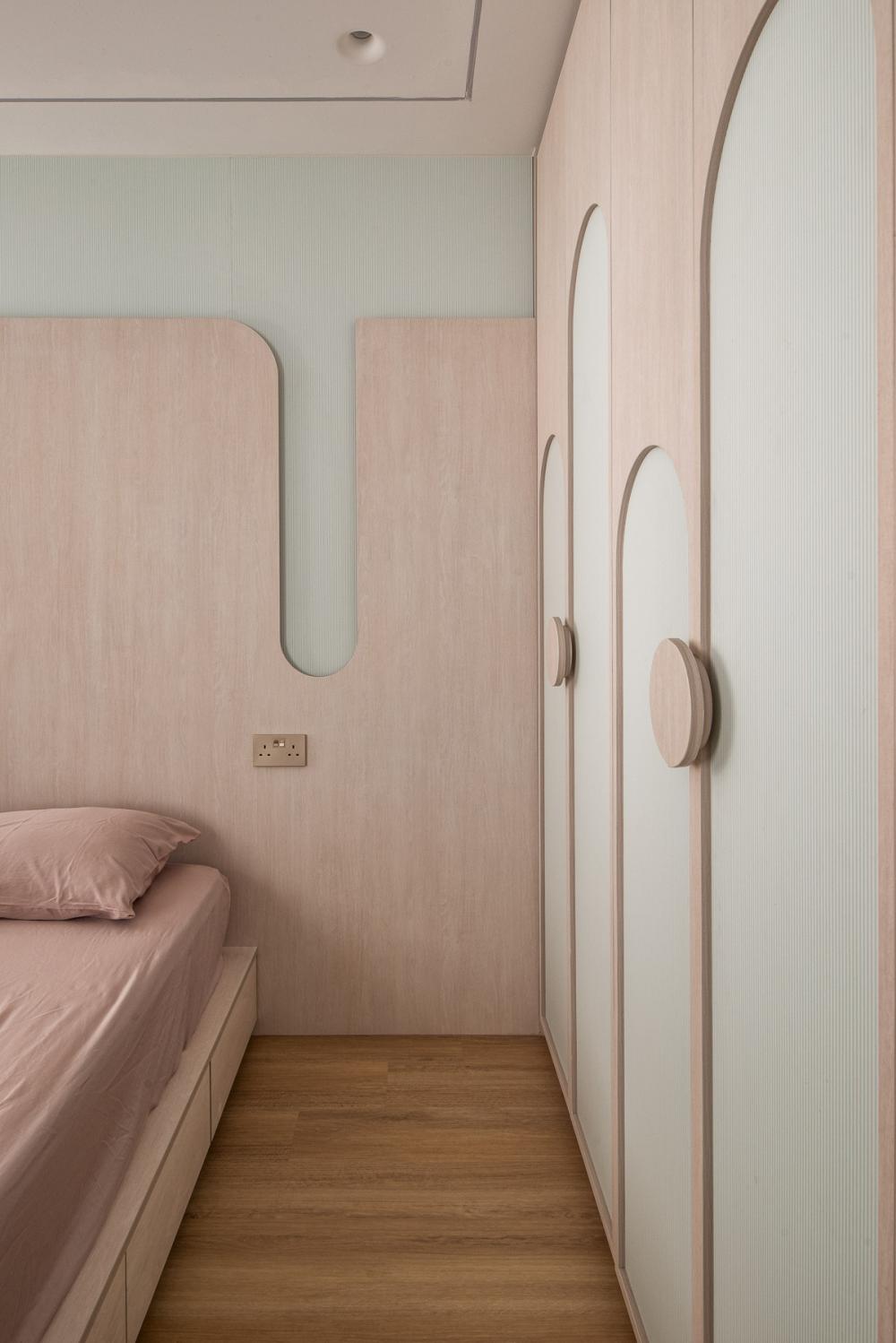 Modern Bedroom with Platform Bed and Vinyl Flooring