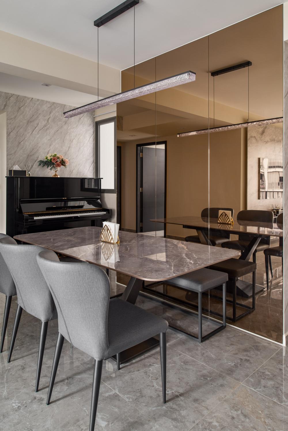 Modern Living Room with Homogeneous Tiles and Mirror