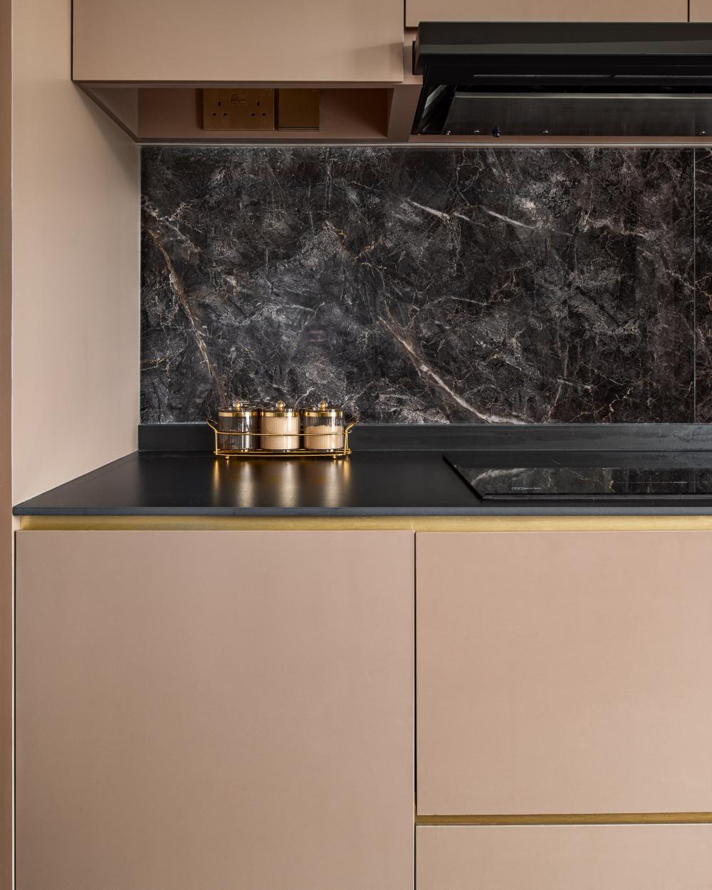 Modern Kitchen with Countertop and Kitchen Backsplash