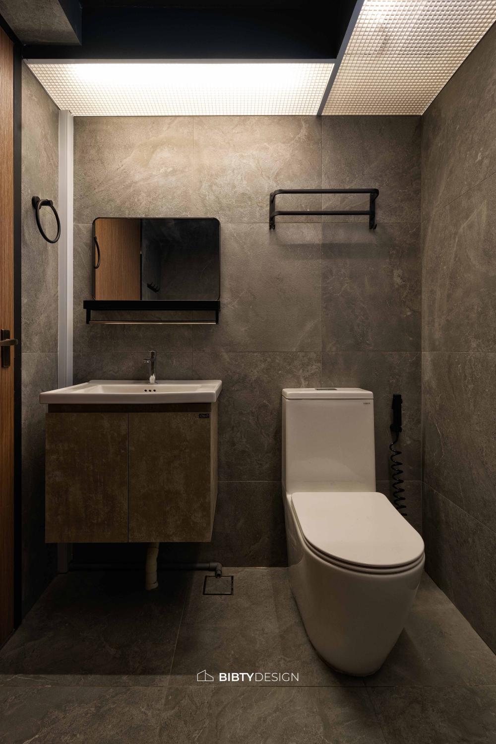 Industrial Bathroom with Mirror and Bathroom Storage