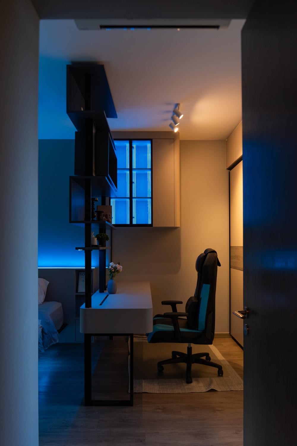Modern Bedroom with Vinyl Flooring and Cove Lighting