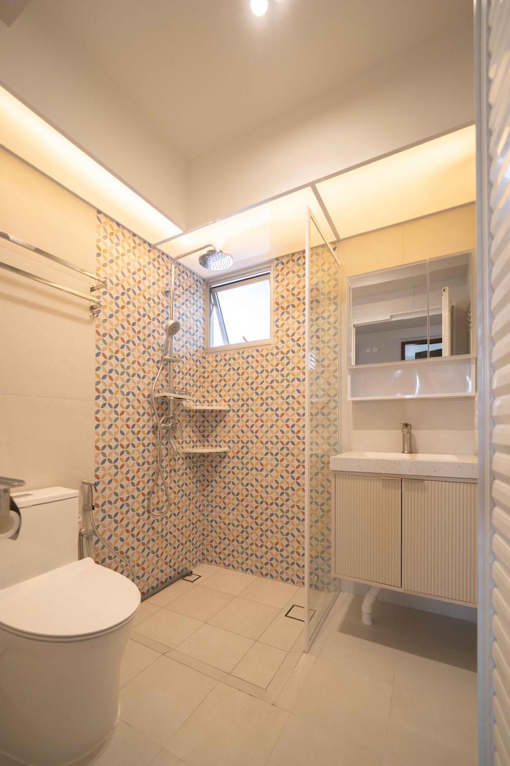 Minimalist Bathroom with Mirror and Shower Screen