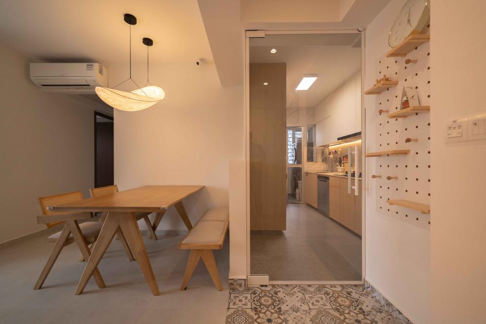 Minimalist Dining Room with Drop Light and Cove Lighting