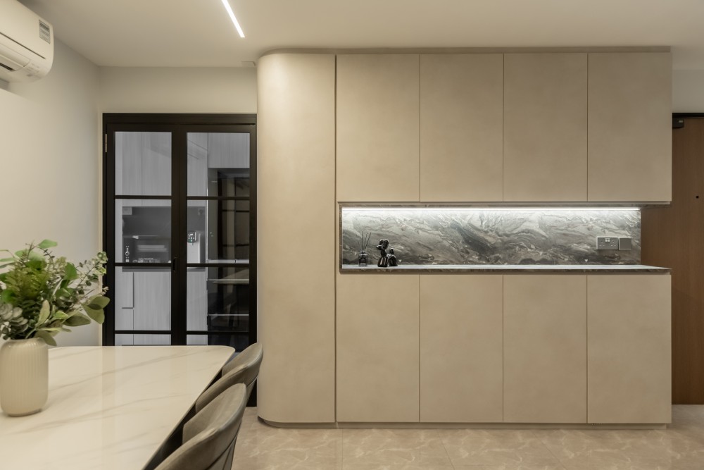 Minimalist Entryway with Dining Table and Dining Chairs