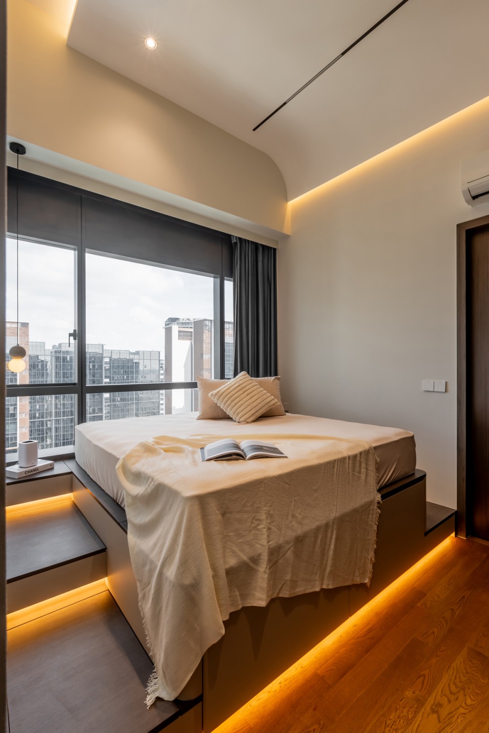 Modern Bedroom with Built-in Bed and Curtain