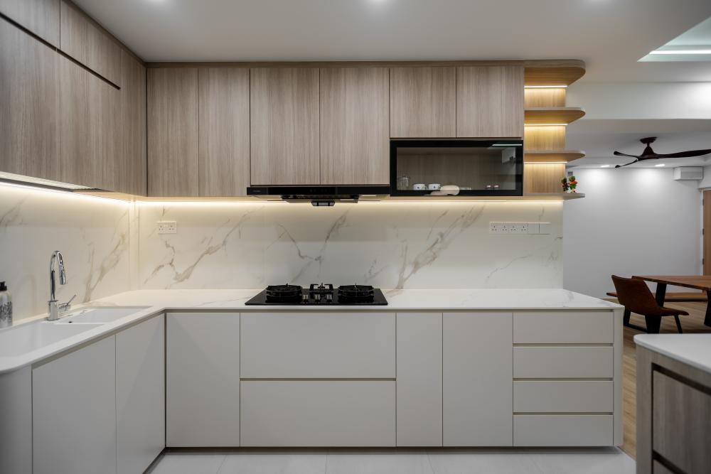 Scandinavian Kitchen with Countertop and Open Kitchen