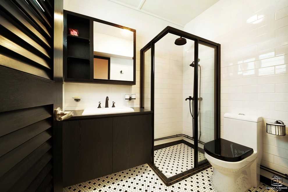 Minimalist Bathroom with Homogeneous Tiles and Shower Screen
