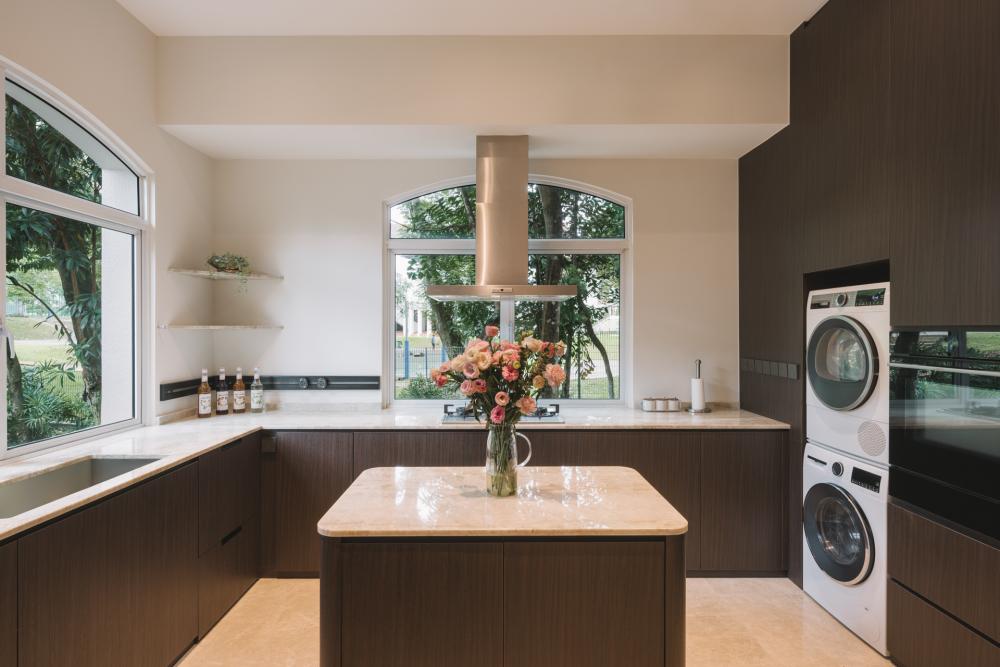 Modern Kitchen with Countertop and Marble Floor