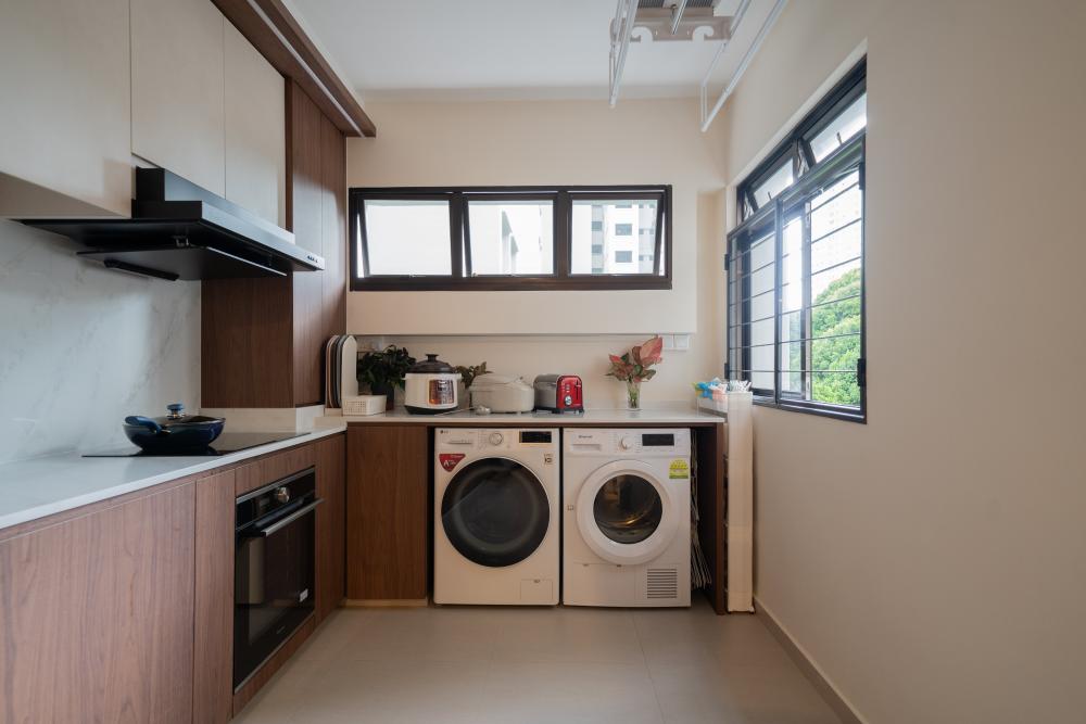 Modern Service Yard with Kitchen Window and Washing Machine