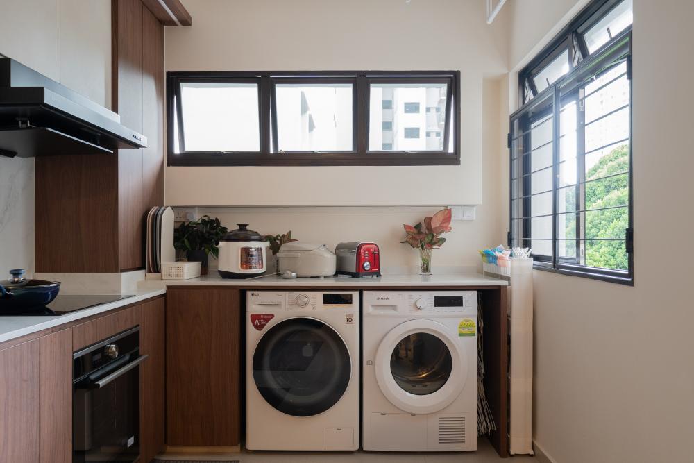 Modern Kitchen with Kitchen Window and Washing Machine