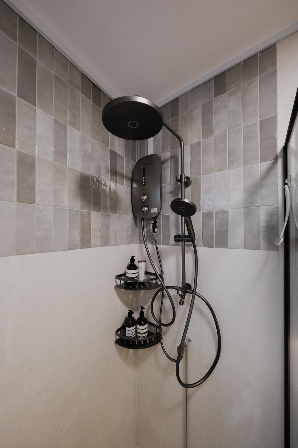 Scandinavian Bathroom with Granite Floor and Marble Floor