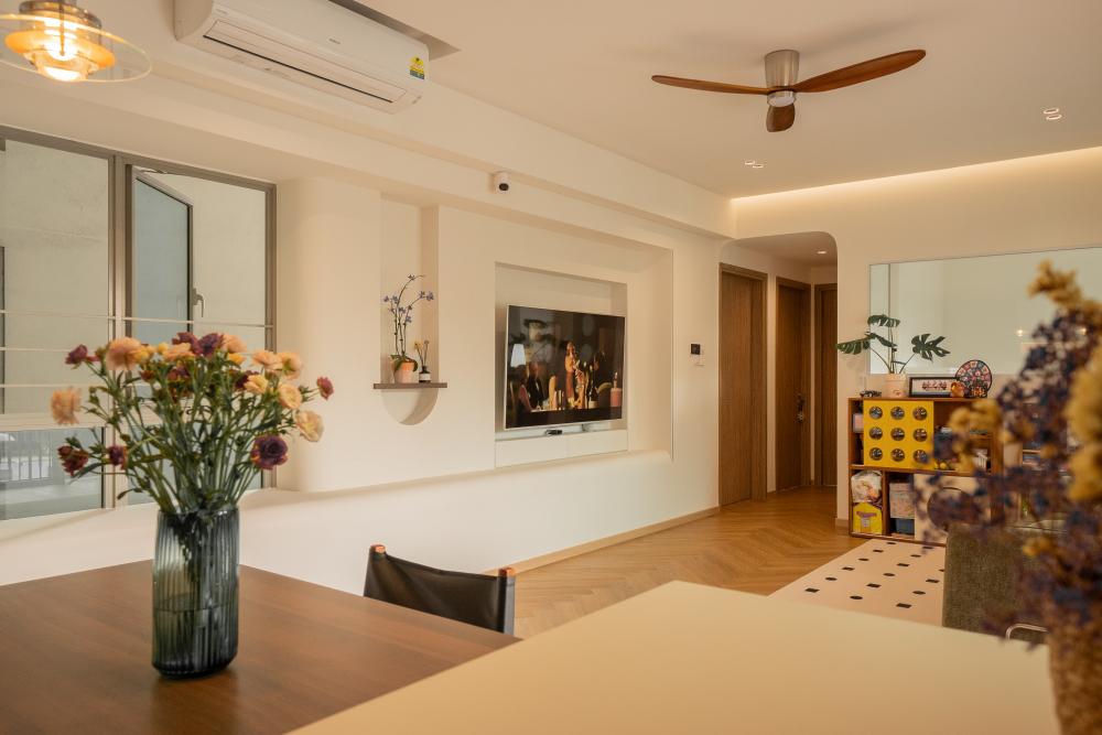 Modern Living Room with Vinyl Flooring and TV Console