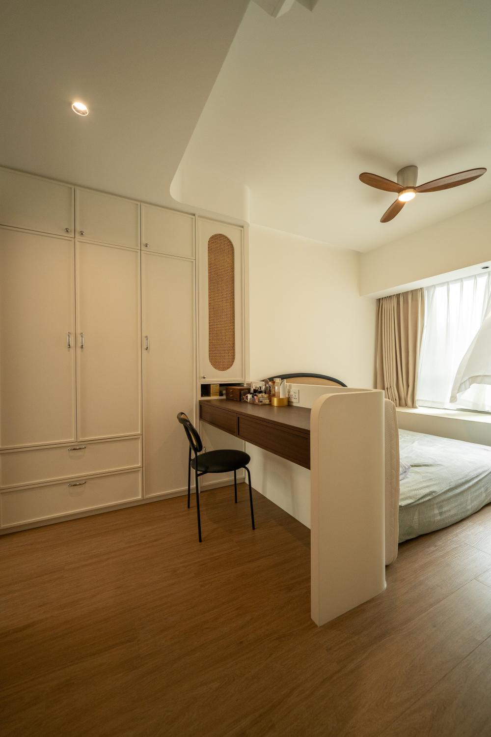 Modern Bedroom with Bookshelf and Wardrobe