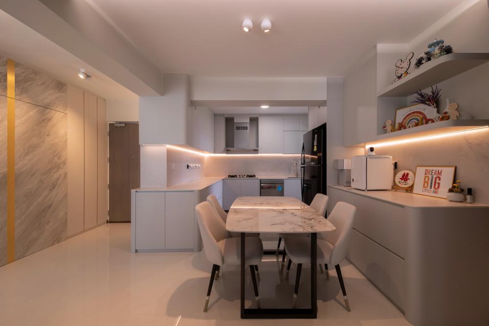Contemporary Kitchen with Cupboard and Open Kitchen