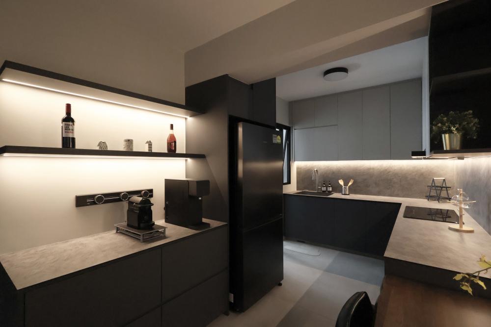 Industrial Kitchen with Open Kitchen and Kitchen Tap
